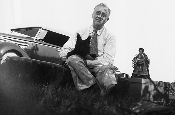 famous-historic-people-with-their-pets-cats-dogs-6