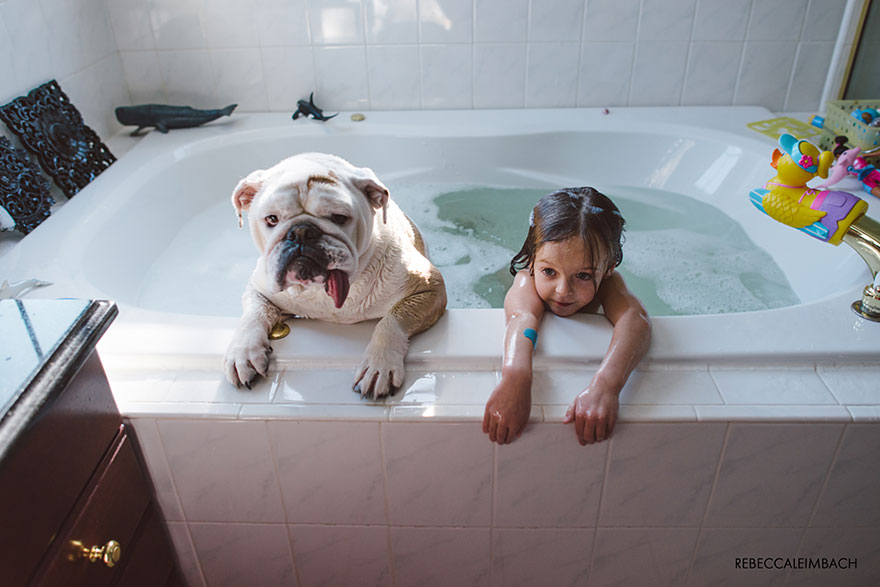 girl-english-bulldog-friendship-photography-lola-harper-rebecca-leimbach-12