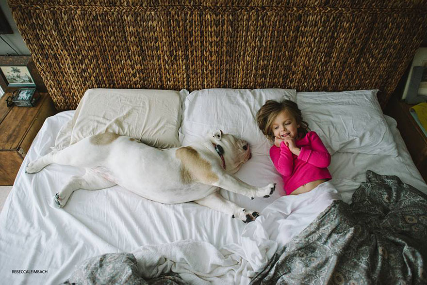 girl-english-bulldog-friendship-photography-lola-harper-rebecca-leimbach-7