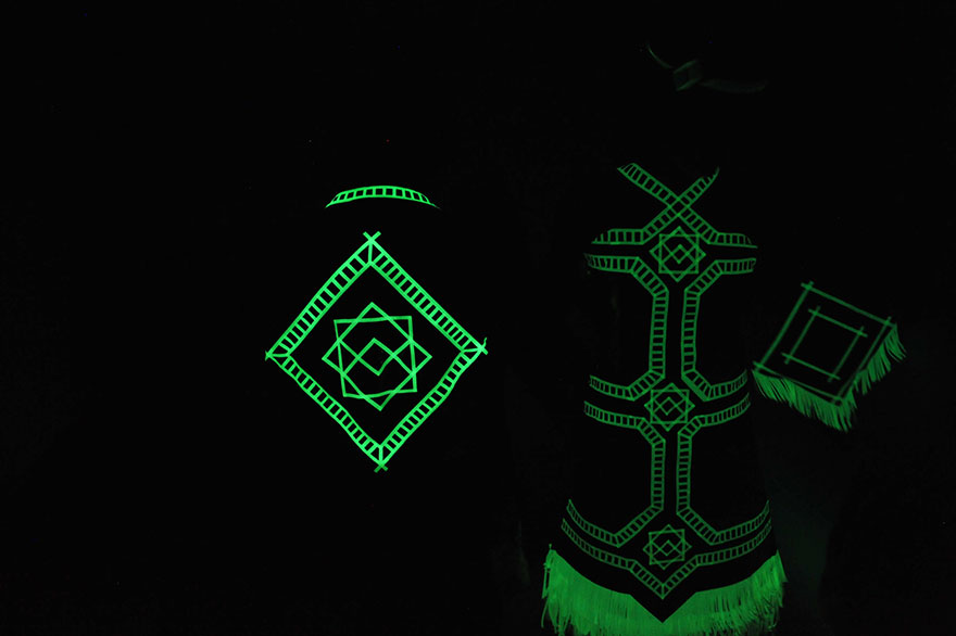 duck-tape-stuck-at-prom-outfit-competition-6