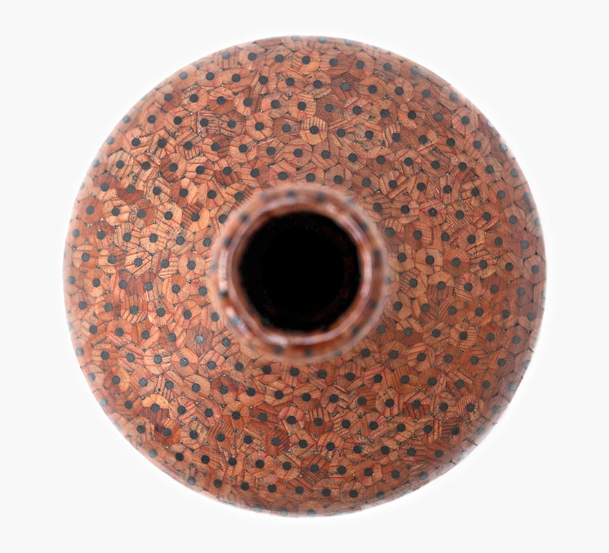 pencil-vase-amalgamated-studio-markunpoika-14