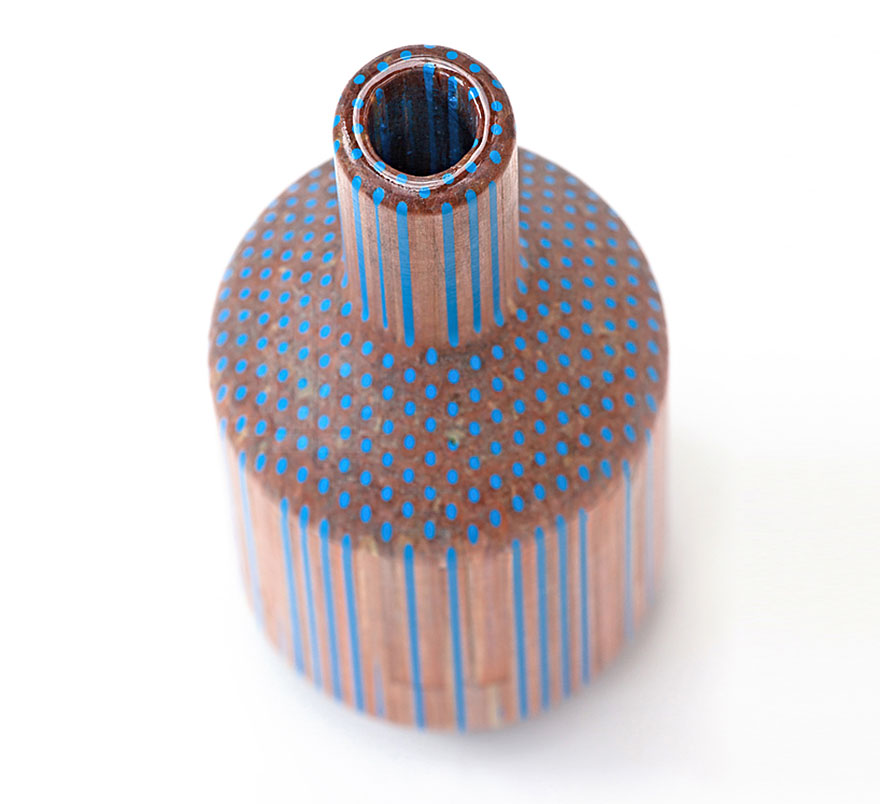 pencil-vase-amalgamated-studio-markunpoika-7
