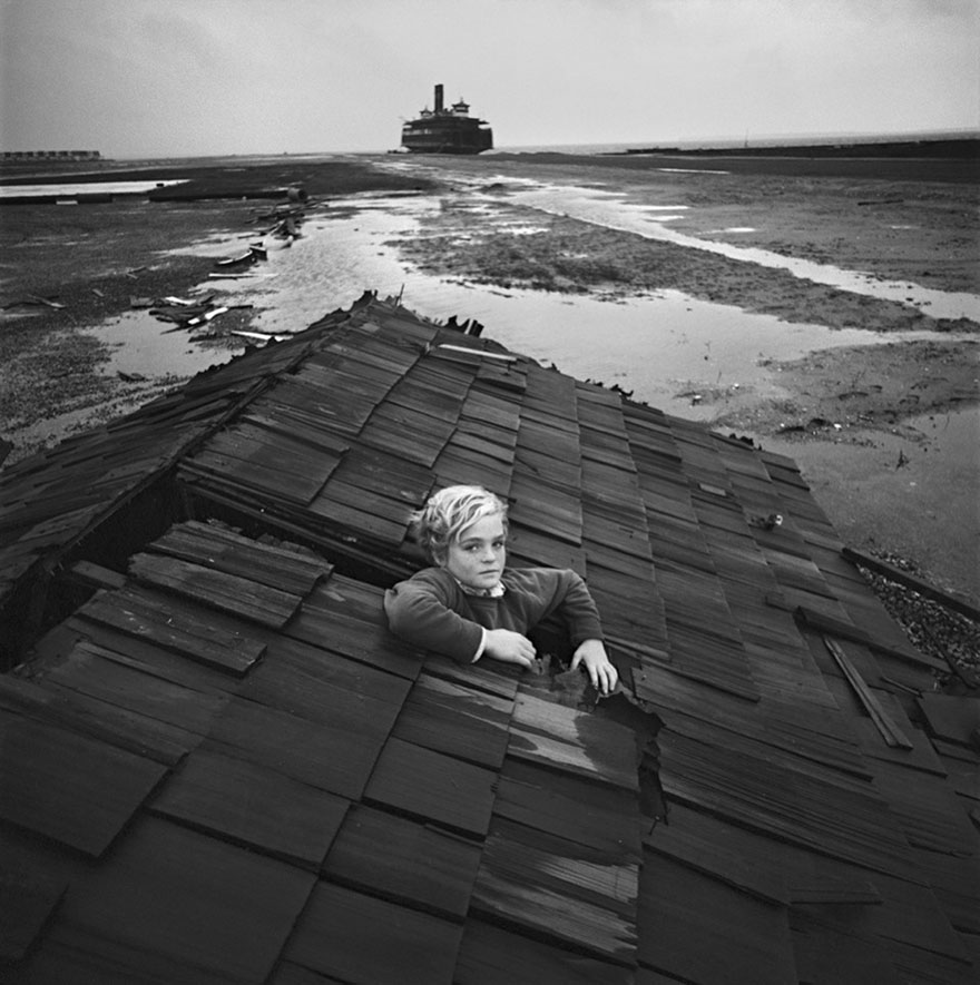 childrens-surreal-nightmare-photos-dream-collector-arthur-tress-6