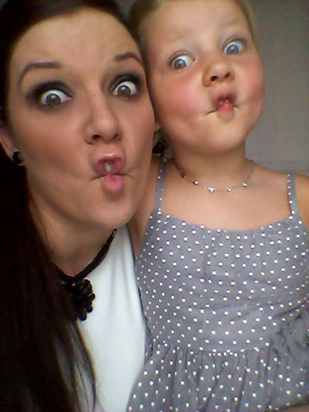like-mother-like-daughter-funny-photography-2