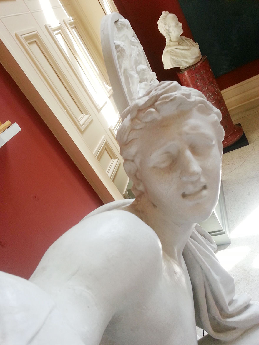 estatua-selfies-1