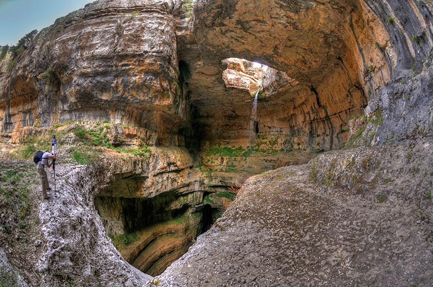 três pontes-cave-baatara-garganta-cachoeira-líbano-7