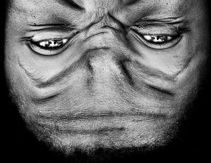 upside-down-portraits-alienation-anelia-loubser-12