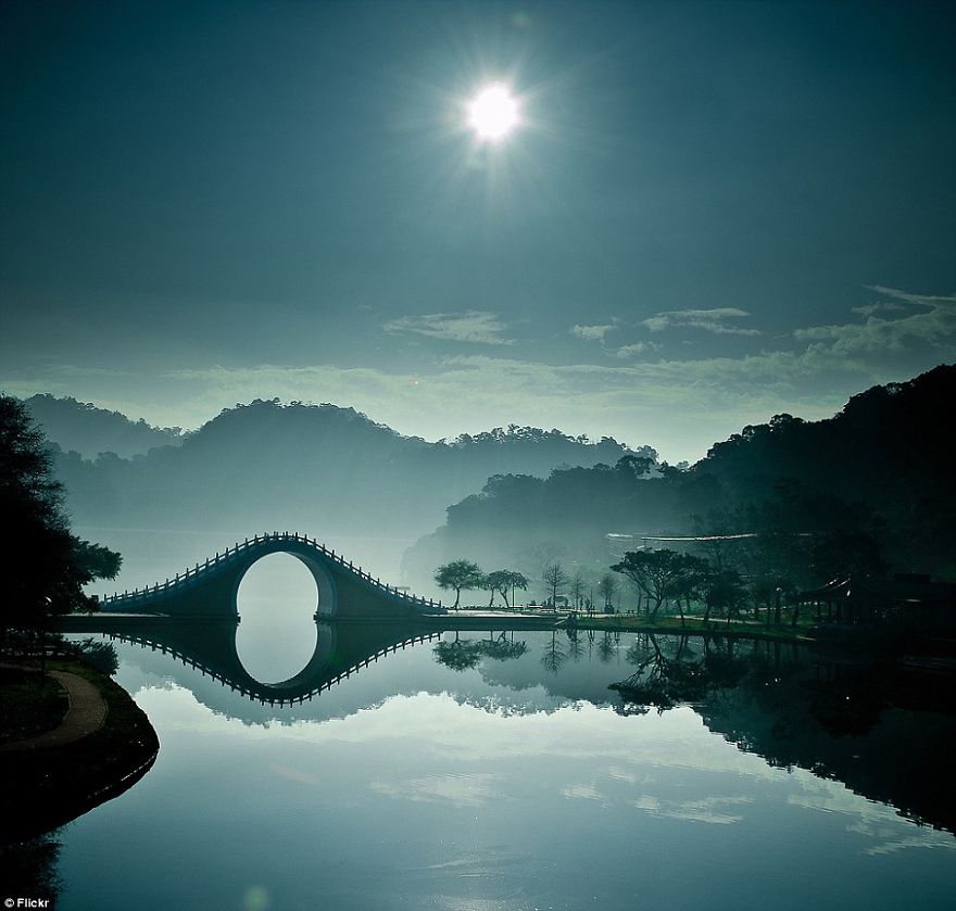 Moon Bridge - Taipei, Taiwan