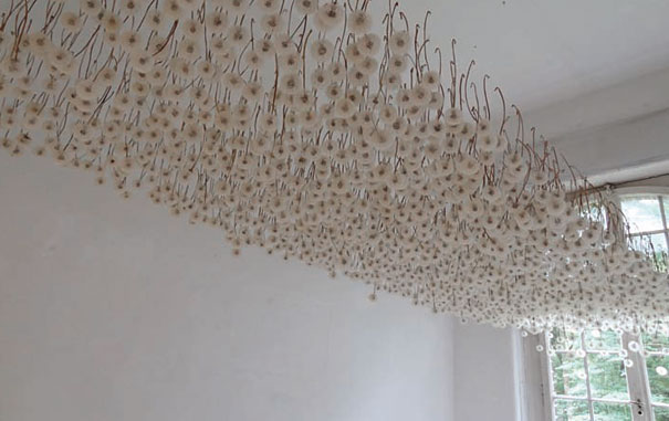 2,000 Suspended Dandelions by Regine Ramseier 2,000 Suspended Dandelions by Regine Ramseier
