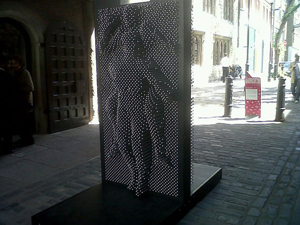 "Be a Pin Up!" by Lulu Guinness