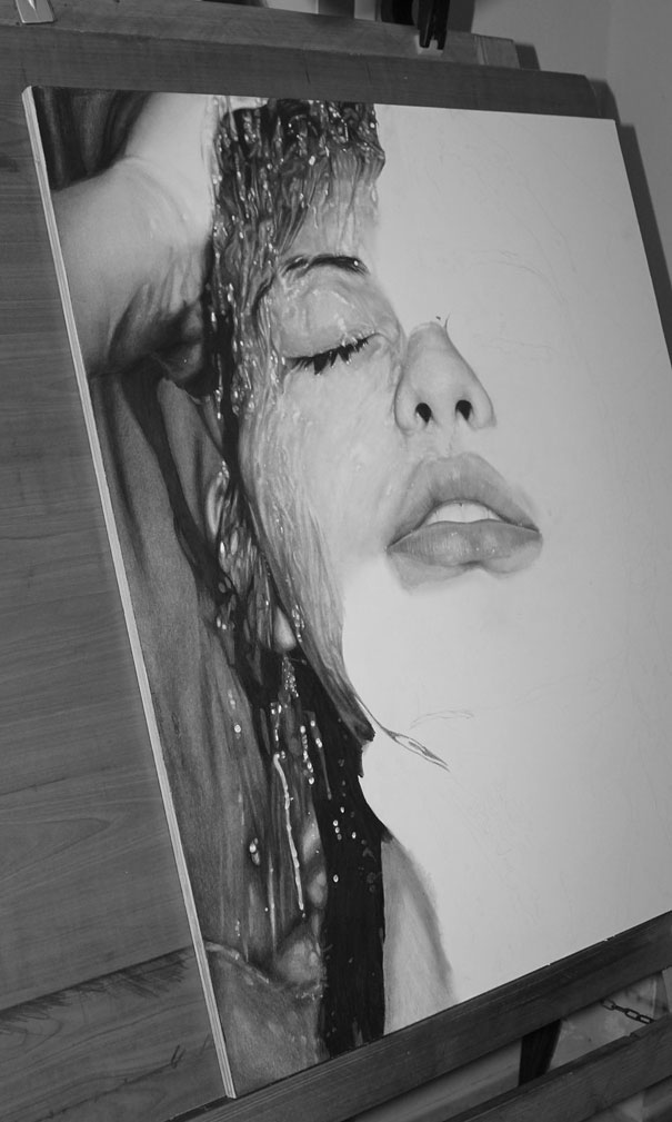 Incredibly Photorealistic Pencil Drawing by Diego Fazio