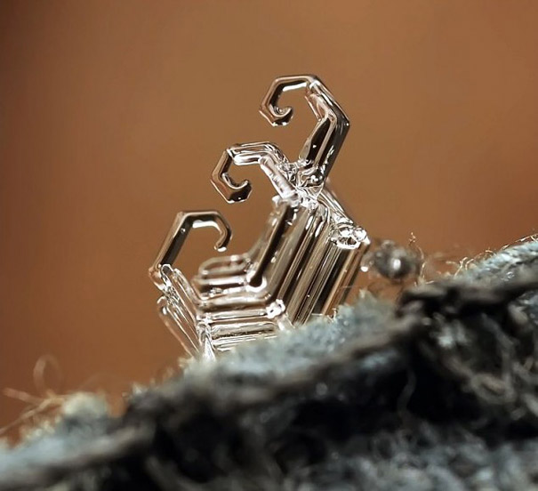 Gorgeous Macro Shots of Individual Snowflakes 