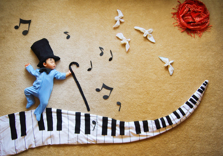 Creative Mom Turns Her Baby's Naptime Into Dream Adventures (Updated)