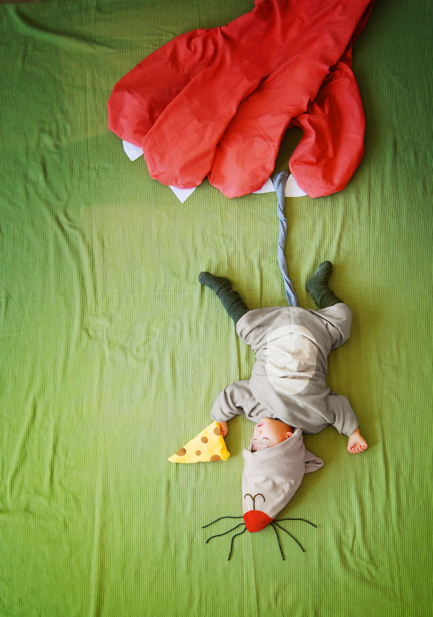 Creative Mom Turns Her Baby's Naptime Into Dream Adventures (Updated) Creative Mom Turns Her Baby's Naptime Into Dream Adventures (Updated)