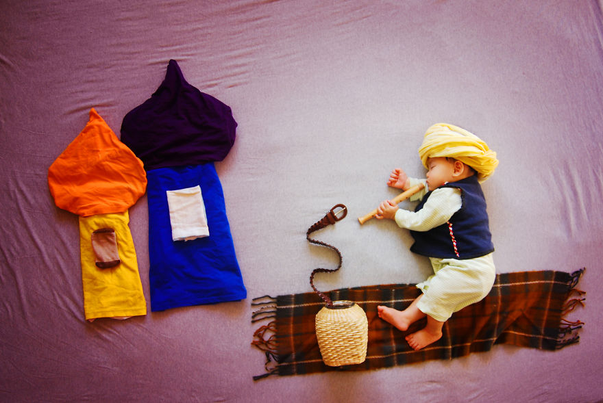 Creative Mom Turns Her Baby's Naptime Into Dream Adventures (Updated) Creative Mom Turns Her Baby's Naptime Into Dream Adventures (Updated)