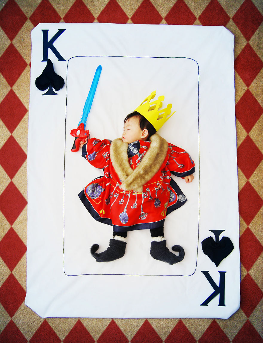 Creative Mom Turns Her Baby's Naptime Into Dream Adventures (Updated)