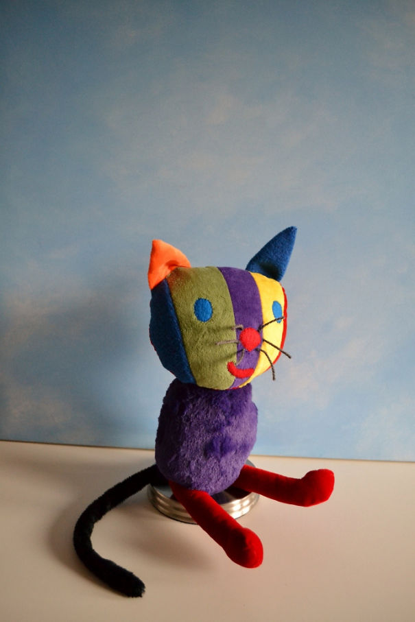 Artist Turns Kids' Drawings Into Real-Life Plush Toys (30 Pics) Artist Turns Kids' Drawings Into Real-Life Plush Toys (30 Pics)