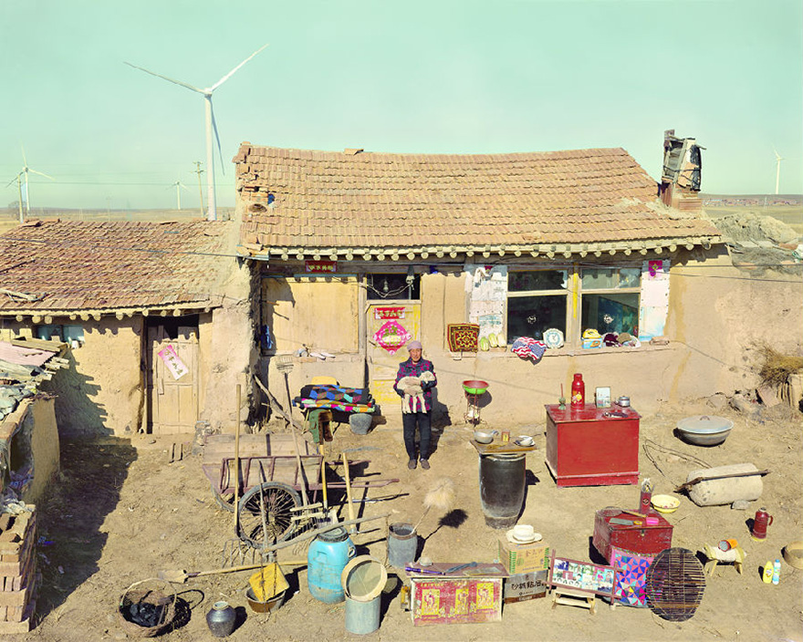 Chinese Families with All Their Stuff In A Single Photo By Huang Qingjun (12 pics)