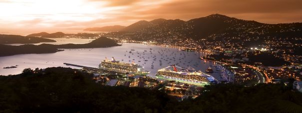 National Geographic Traveler: World&acute;s 111 Best Island Destinations. 