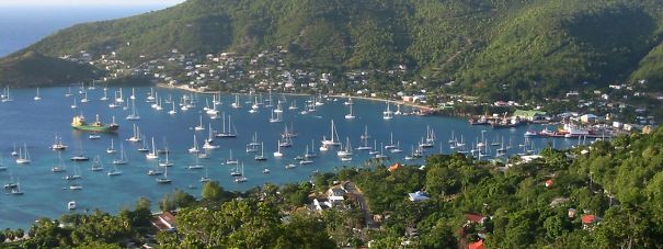 National Geographic Traveler: World&acute;s 111 Best Island Destinations. 