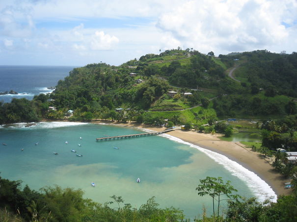 National Geographic Traveler: World&acute;s 111 Best Island Destinations. 