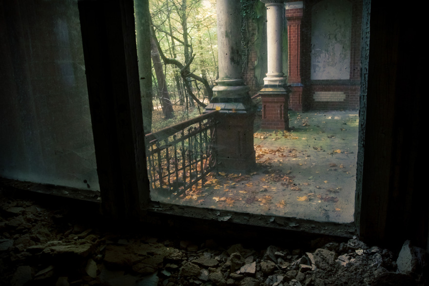 Hitler's Hospital: The Phantom Sanatorium