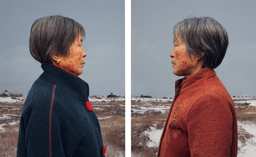 When Identical Twins Grow Up When Identical Twins Grow Up