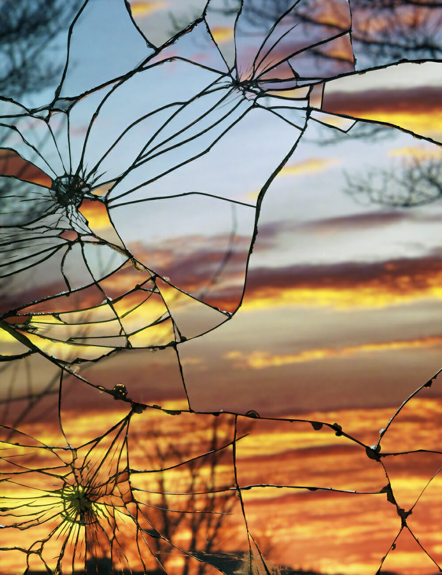 Artist Captures Stunning Sunsets In Reflections From A Broken Mirror Artist Captures Stunning Sunsets In Reflections From A Broken Mirror