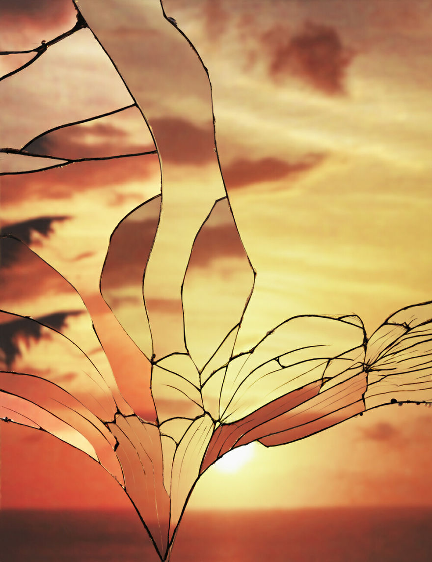Artist Captures Stunning Sunsets In Reflections From A Broken Mirror Artist Captures Stunning Sunsets In Reflections From A Broken Mirror