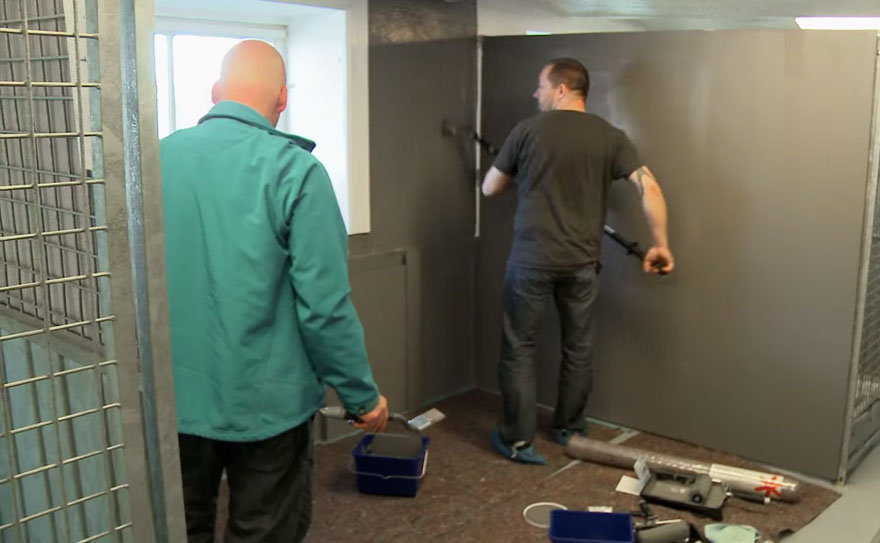 bulldog-love-story-house-4