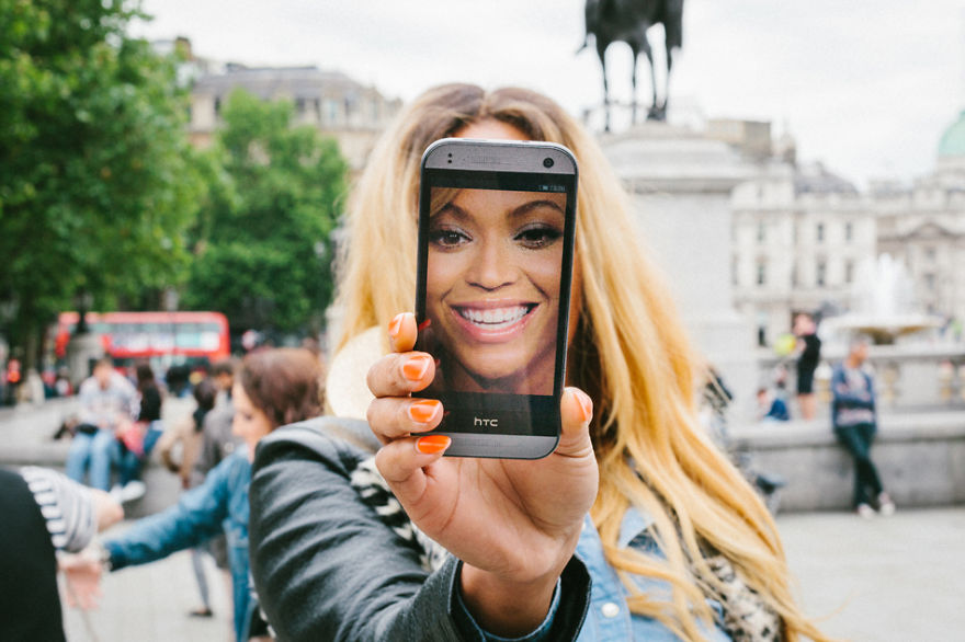 Dan Rubin Creates #phonies As A Reaction To #selfie Culture