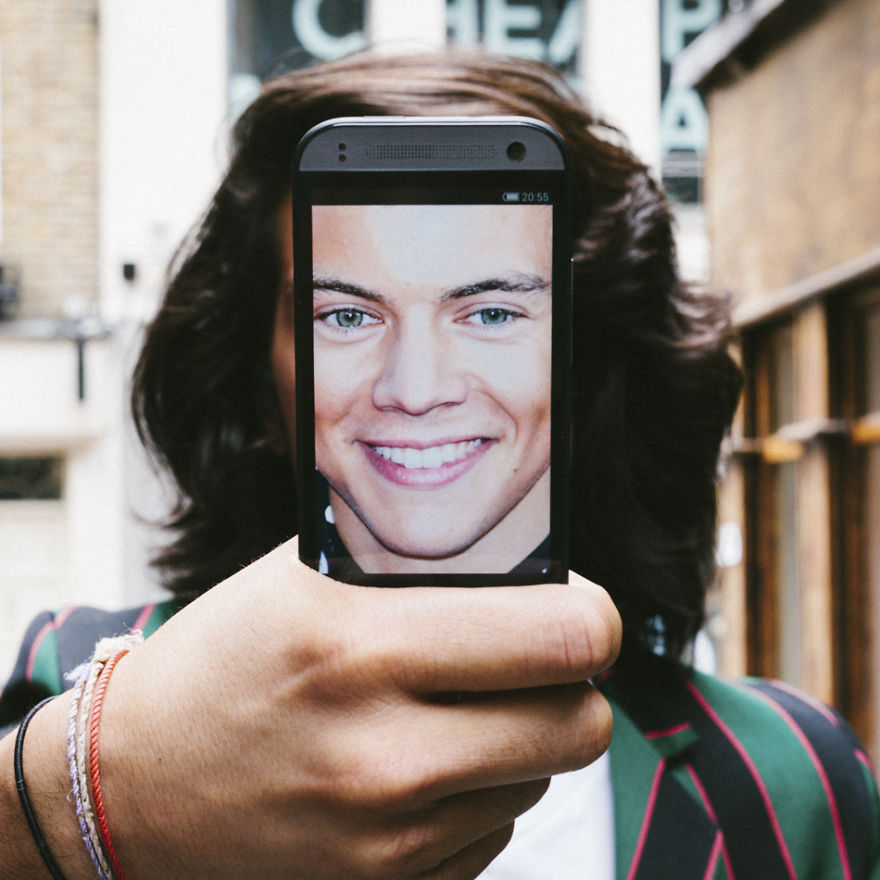 Dan Rubin Creates #phonies As A Reaction To #selfie Culture Dan Rubin Creates #phonies As A Reaction To #selfie Culture