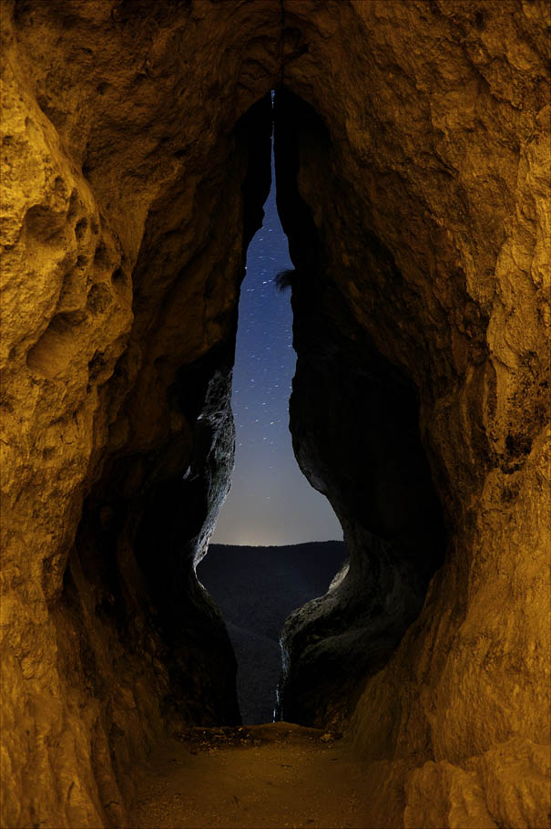 Photographs Of Mystical Rock Niches Reveal New Objects For Science Photographs Of Mystical Rock Niches Reveal New Objects For Science