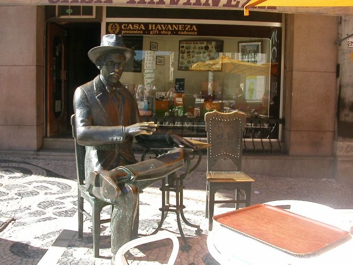 Fernando Pessoa - Lagoa Henriques - Lisbon