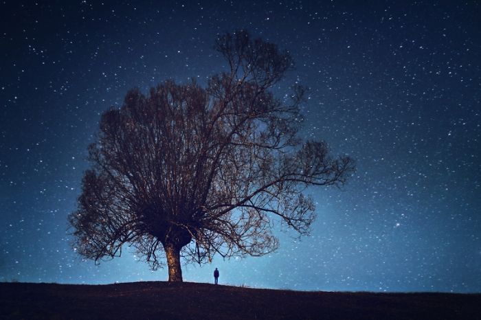 Blue Encounters Of The World In Photography And Photo-manipulation