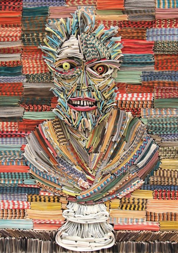 This Artist Uses Scrap Books For His Sculptures