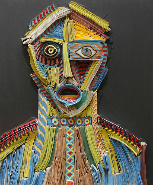 This Artist Uses Scrap Books For His Sculptures