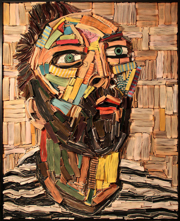 This Artist Uses Scrap Books For His Sculptures