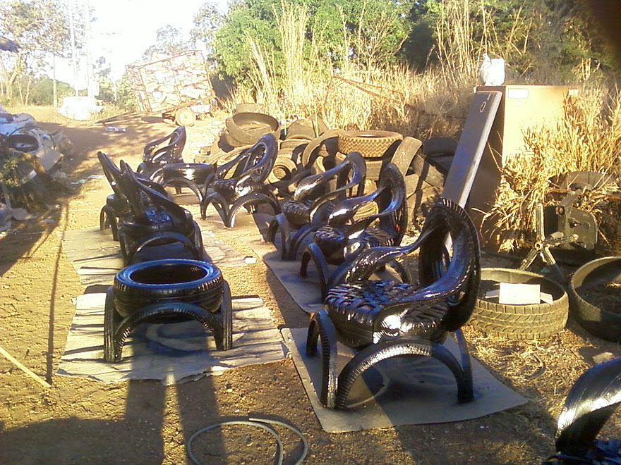 furniture-recycled-tires-claudio-mota-4
