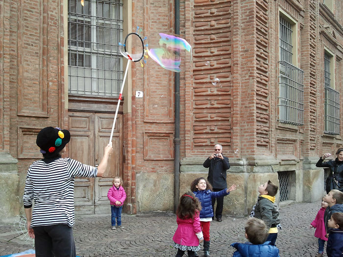 Rincorrere Le Bolle Di Sapone