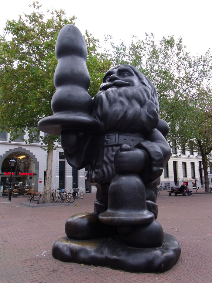 Rotterdam, Netherlands - Butt Plug Santa