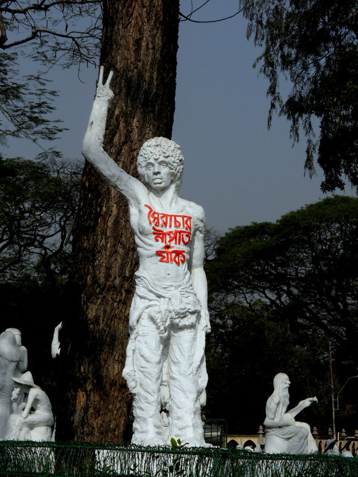 "death To Autocracy" Written On His Chest, Dhaka, Bangladesh.