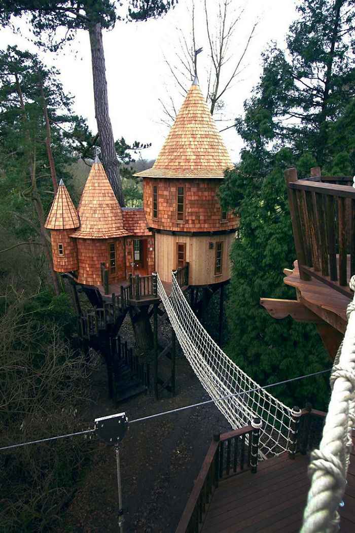 Living The Highlife Treehouse In Uk