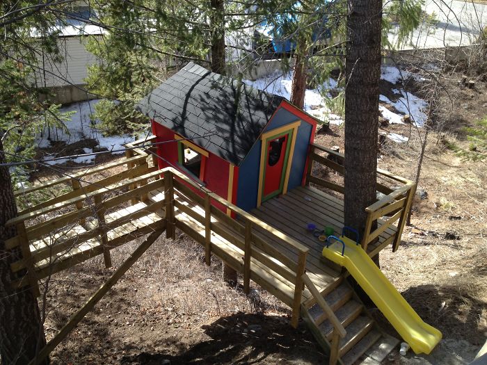 Crooked Tree House, Kimberly Bc