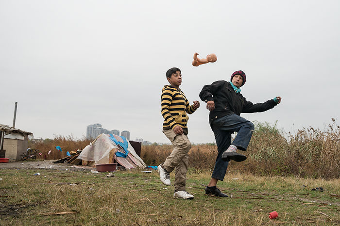Football By Cristian Munteanu