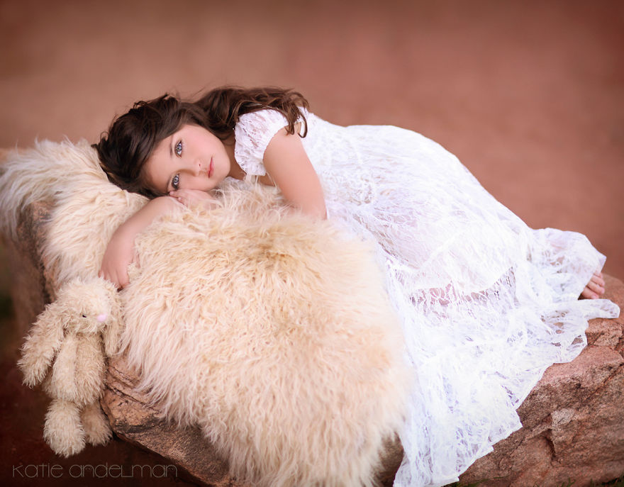 Beautiful Ukrainian Creates Whimsical Children's Portraits