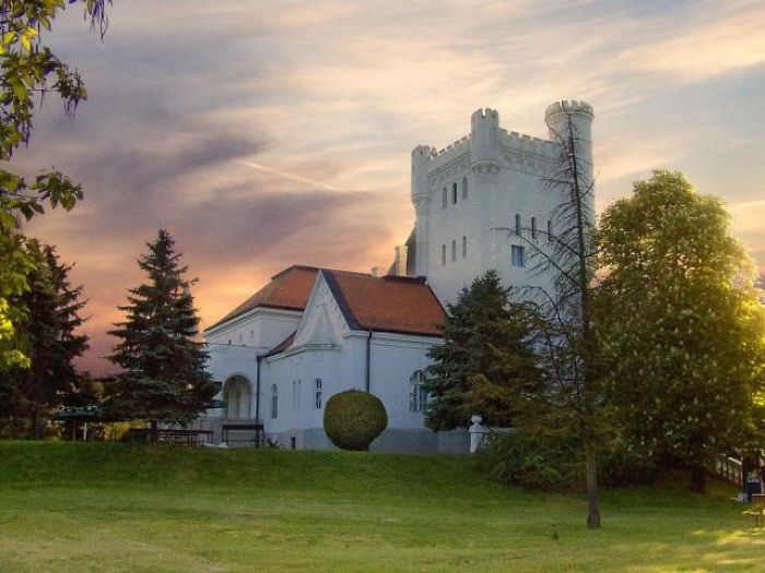 Dundjerski Castle, Serbia