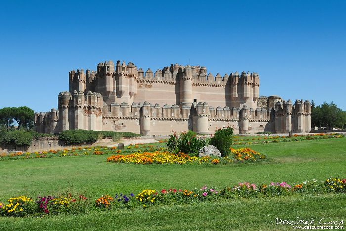 Castillo Mudejar De Coca. Segovia (españa)