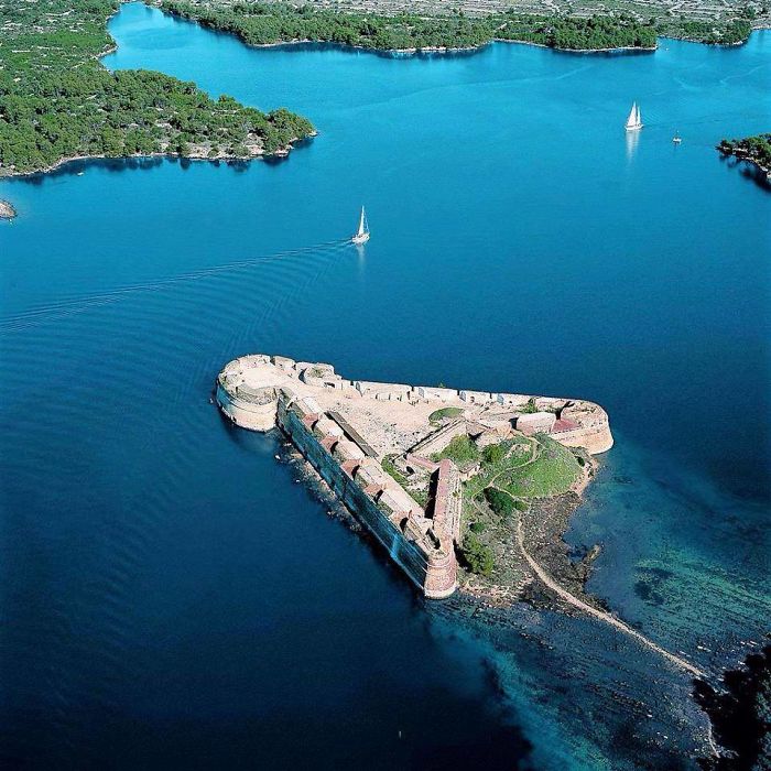 Sv. Nikola Fortress, Croatia