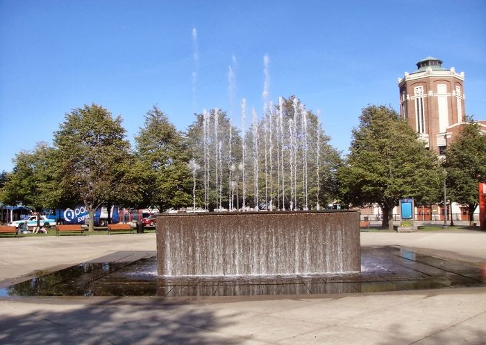 Chicago Navy Pier Park Fountain